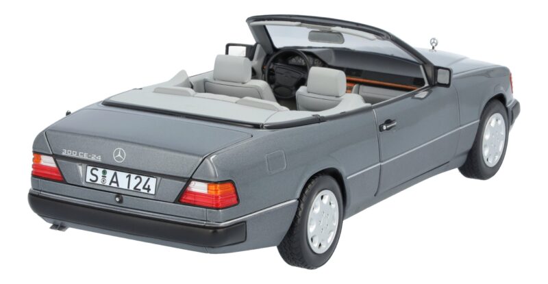 Mercedes 300 CE-24 Cabriolet Modellautó 1:18 - Image 2