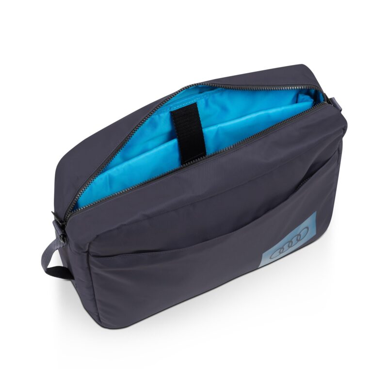 Audi Messenger Bag – Átalakítható Válltáska és Hátizsák - Image 3