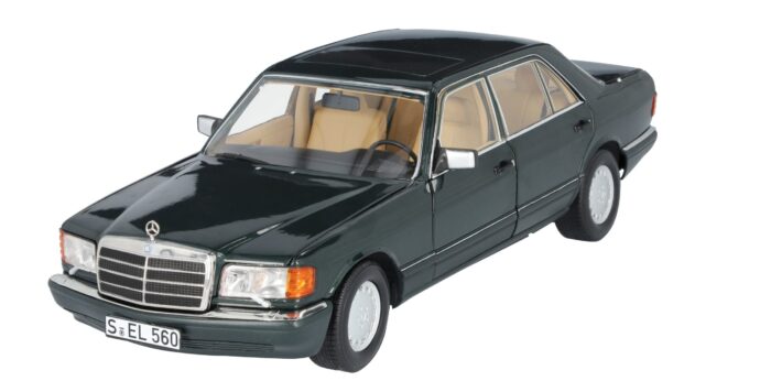 Mercedes 560 SEL V126 Gyűjtői Modellautó
