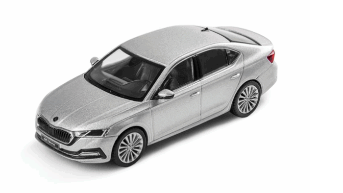 i-SCALE Skoda Octavia IV A8 1:43 Ezüst Briliáns Modellautó