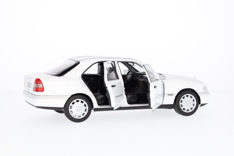 Mercedes C 200 Limousine W202 Modellautó 1:18 - Image 6