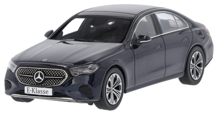 Mercedes E-osztály AVANTGARDE W214 miniatűr modell 1:43