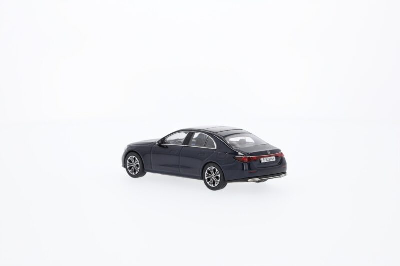 Mercedes E-osztály AVANTGARDE W214 miniatűr modell 1:43 - Image 3