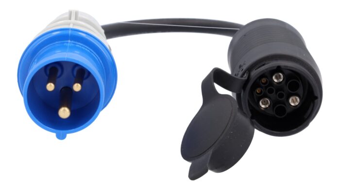 Mercedes Camping Adapter CEE16/1-fázisú