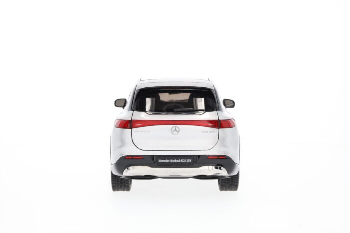 Mercedes Maybach Elektromos Luxus SUV Modellautó 1:18