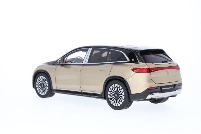 Mercedes Maybach EQS 680 Elektromos SUV Modellautó - Image 2