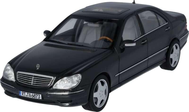 Mercedes S 55 AMG Limitált Kiadású Modellautó 1:18 - Image 2