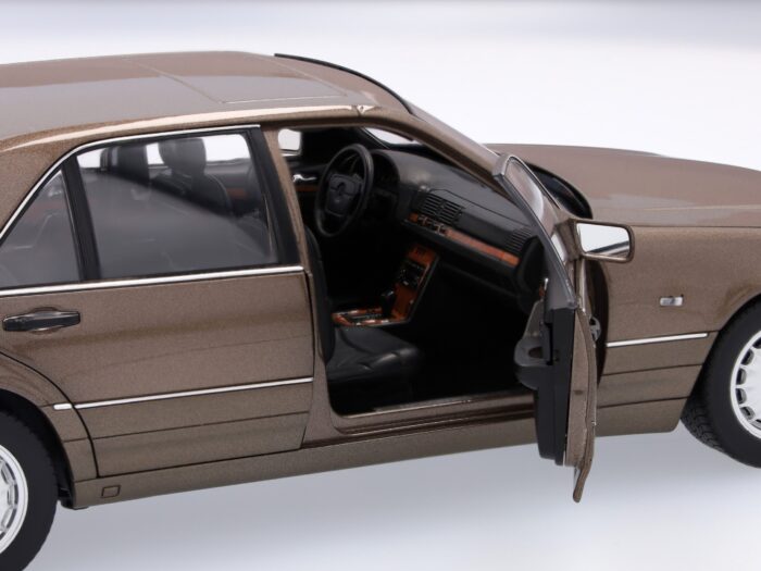 Mercedes S 600 W 140 Modellautó 1:18