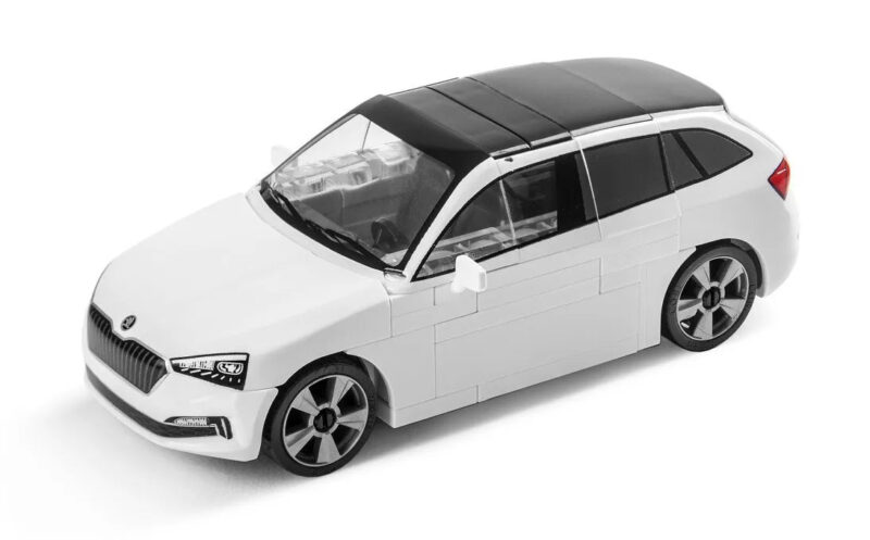 ŠKODA SCALA 1.5 TSI Modellautó 1:35 Méretarányban - Image 2