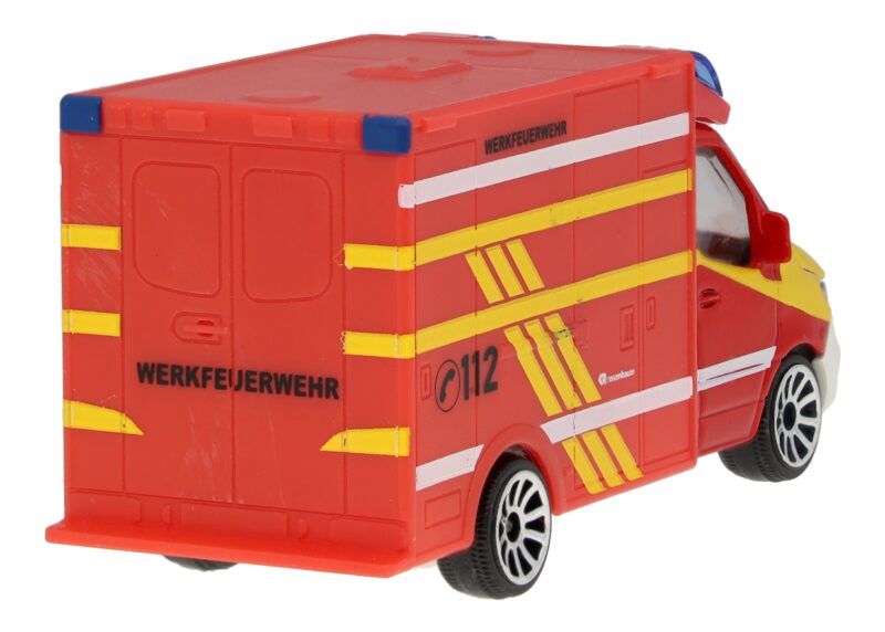 Mercedes Tűzoltóautó Játék Sprinter Modell - Image 2